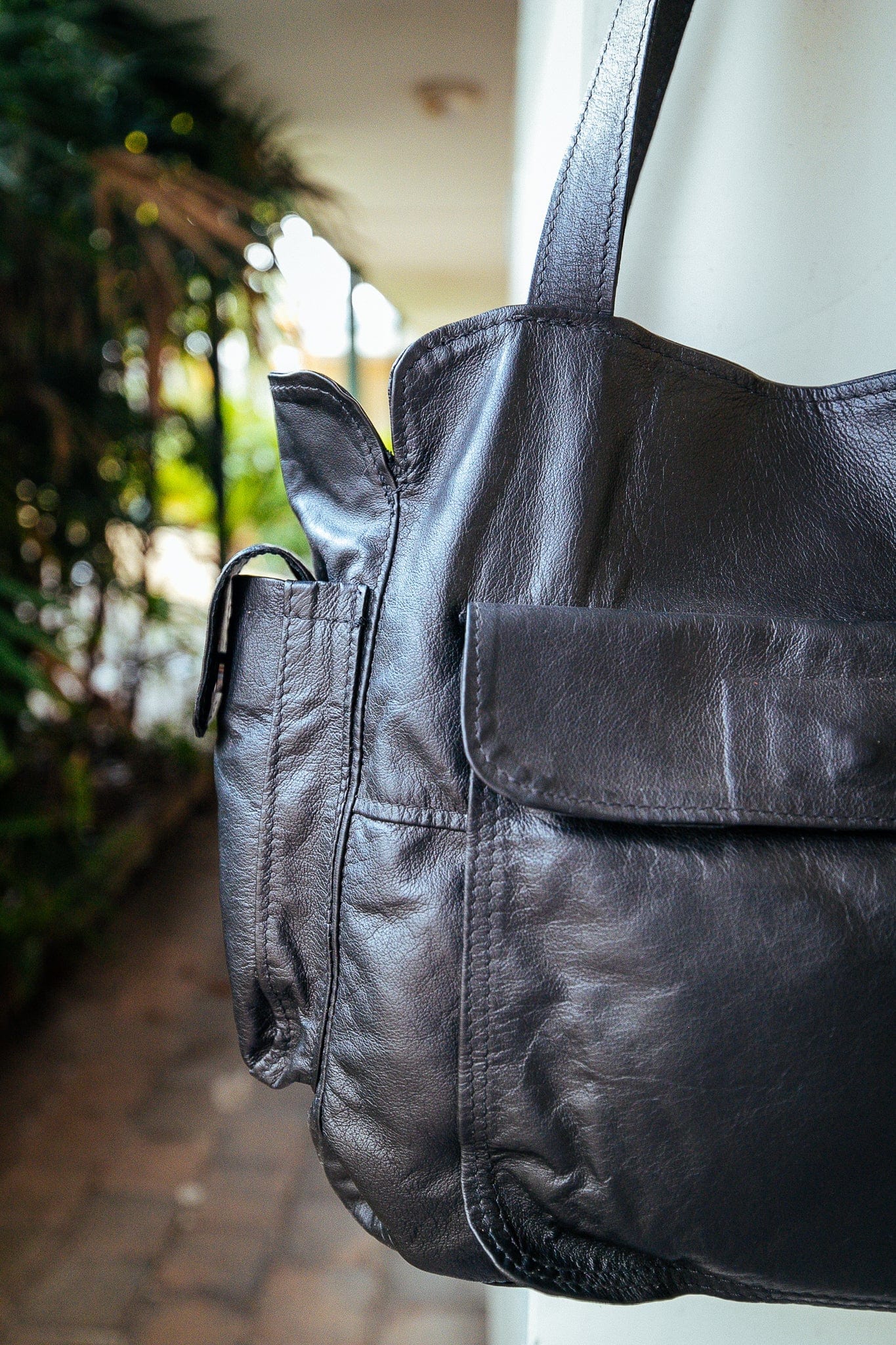 The Real McCaul Handbags Best Kangaroo (Soft) / Black Polly Handbag Australian Made Australian Owned Partition Leather Handbag- Kangaroo & Cowhide Australian Made