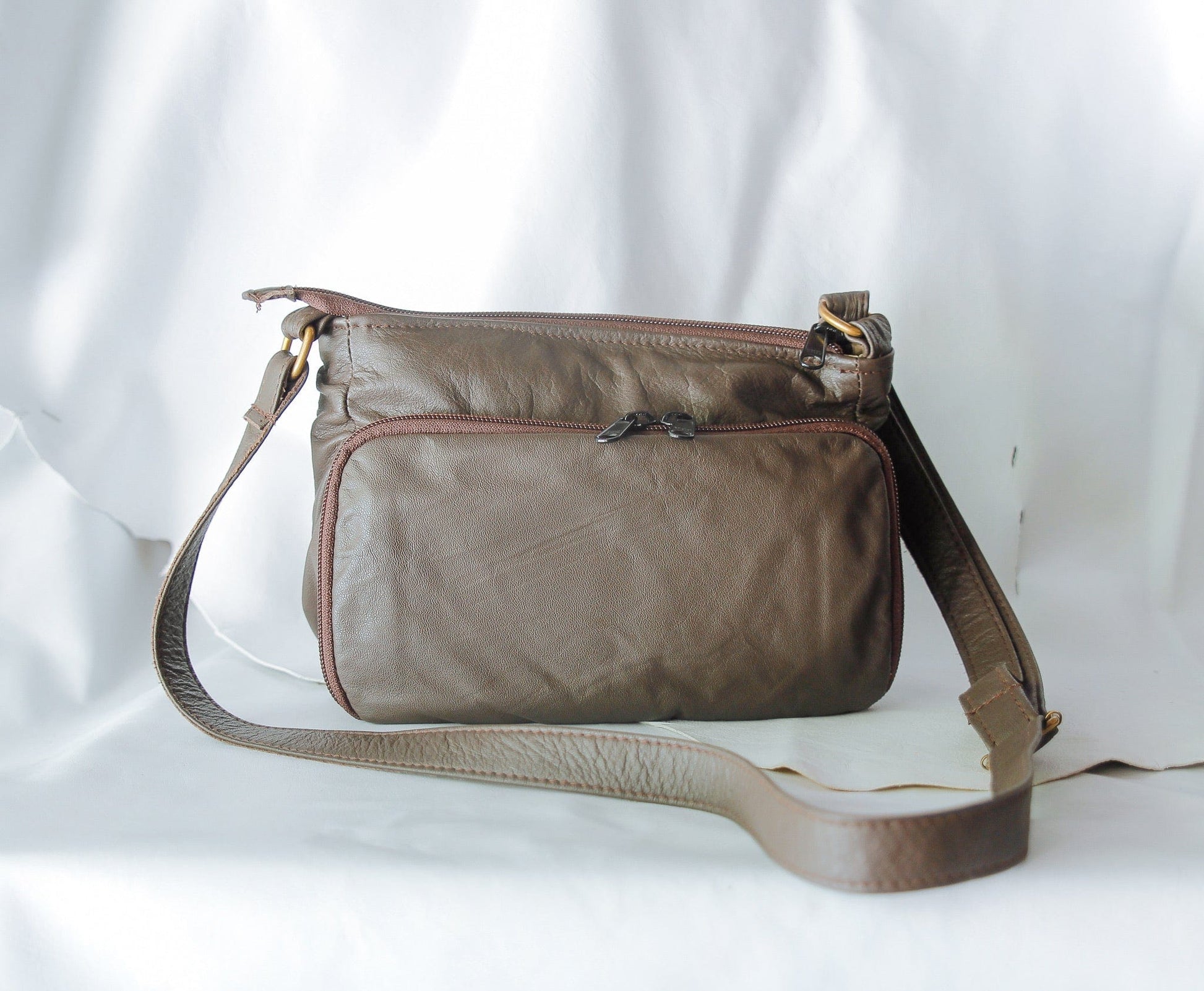 The Real McCaul Handbags Dark Brown Annette HandBag - Small - Cowhide Australian Made Australian Owned Women's HandBags- Made in Australia Kangaroo & Cowhide Leather
