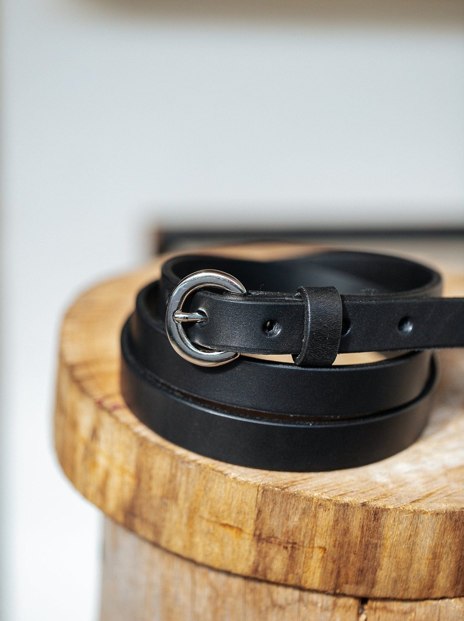 The Real McCaul Leathergoods Classic Narrow 20mm Belt - Black Australian Made Australian Owned Solid Leather Narrow Belt Made In Australia - 20mm  - Black