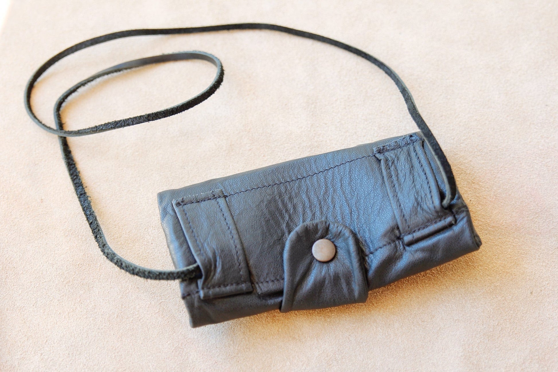 The Real McCaul Multi-Wallet Multi Wallet Belt Pouch (Cowhide) Australian Made Australian Owned Made in Australia Travel Belt Multi-Wallet (Cowhide Leather)