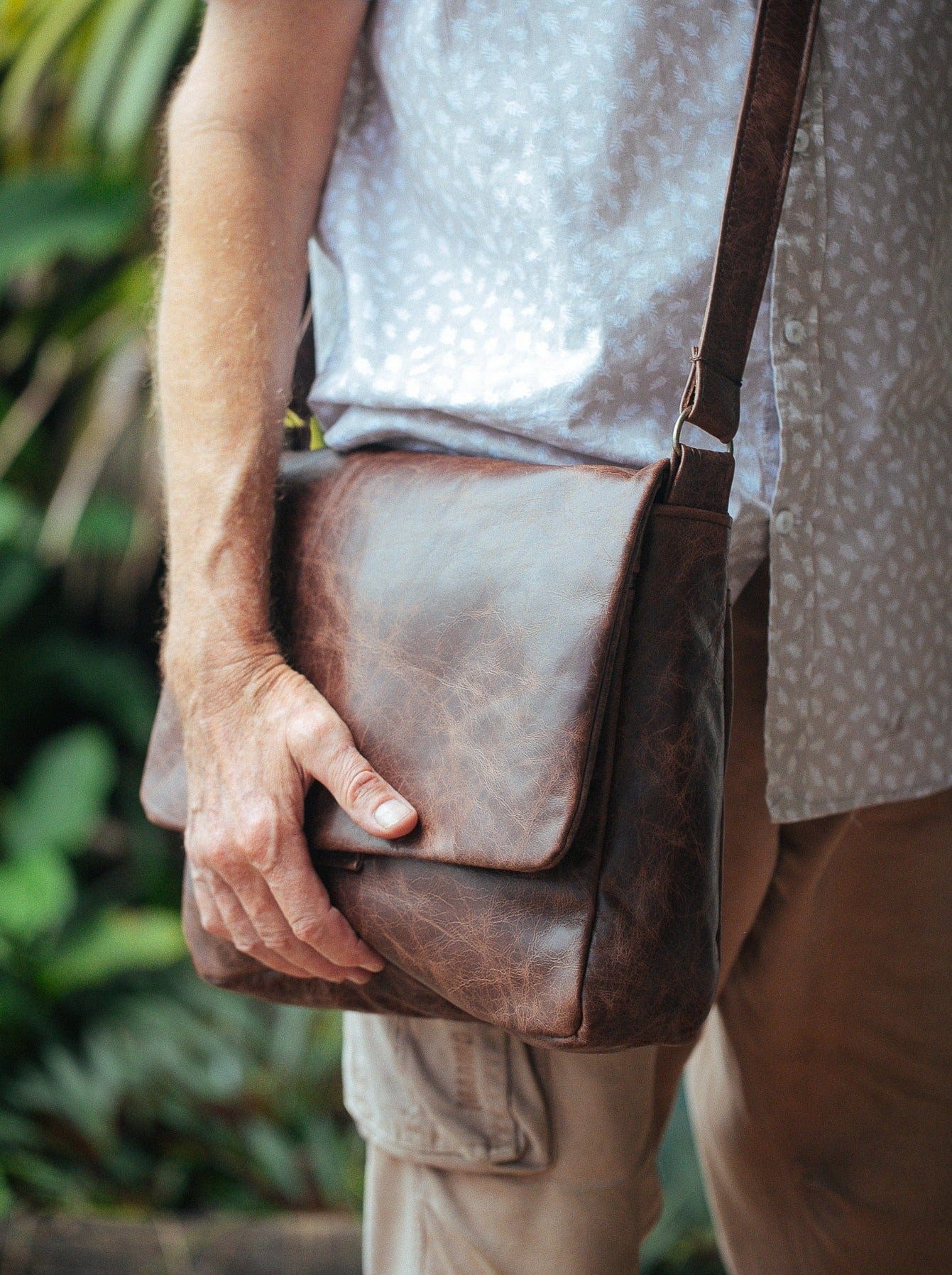 The Real McCaul Shoulder Bags Marble Brown Universal Satchel Bag - Medium - Cowhide Australian Made Australian Owned Leather Satchel Bag- Australian Made in Kangaroo and Cowhide Leather