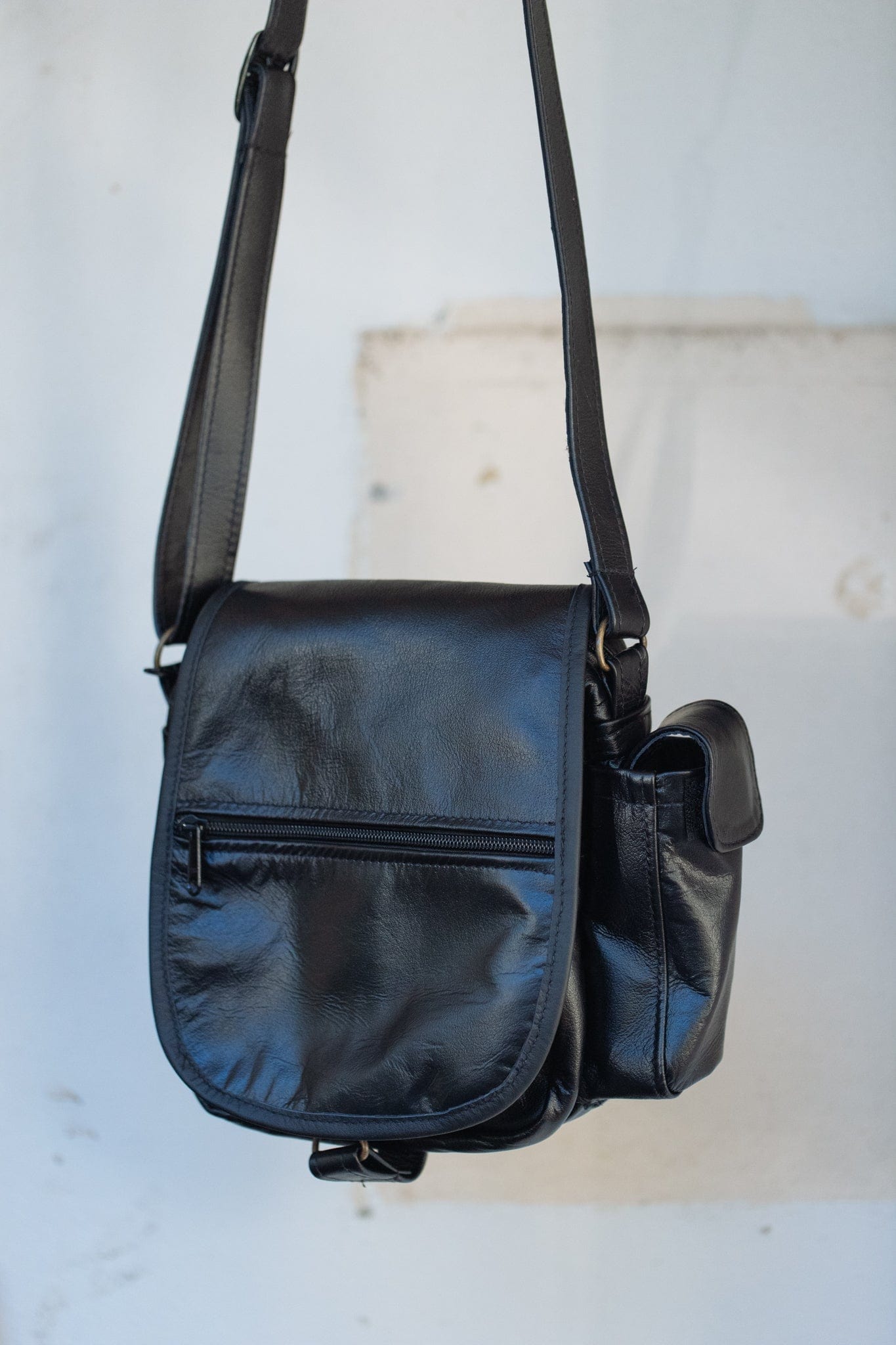 The Real McCaul Shoulder Bags The Manbag Australian Made Australian Owned Australian Made Leather Manbag in Kangaroo or Cowhide Leather