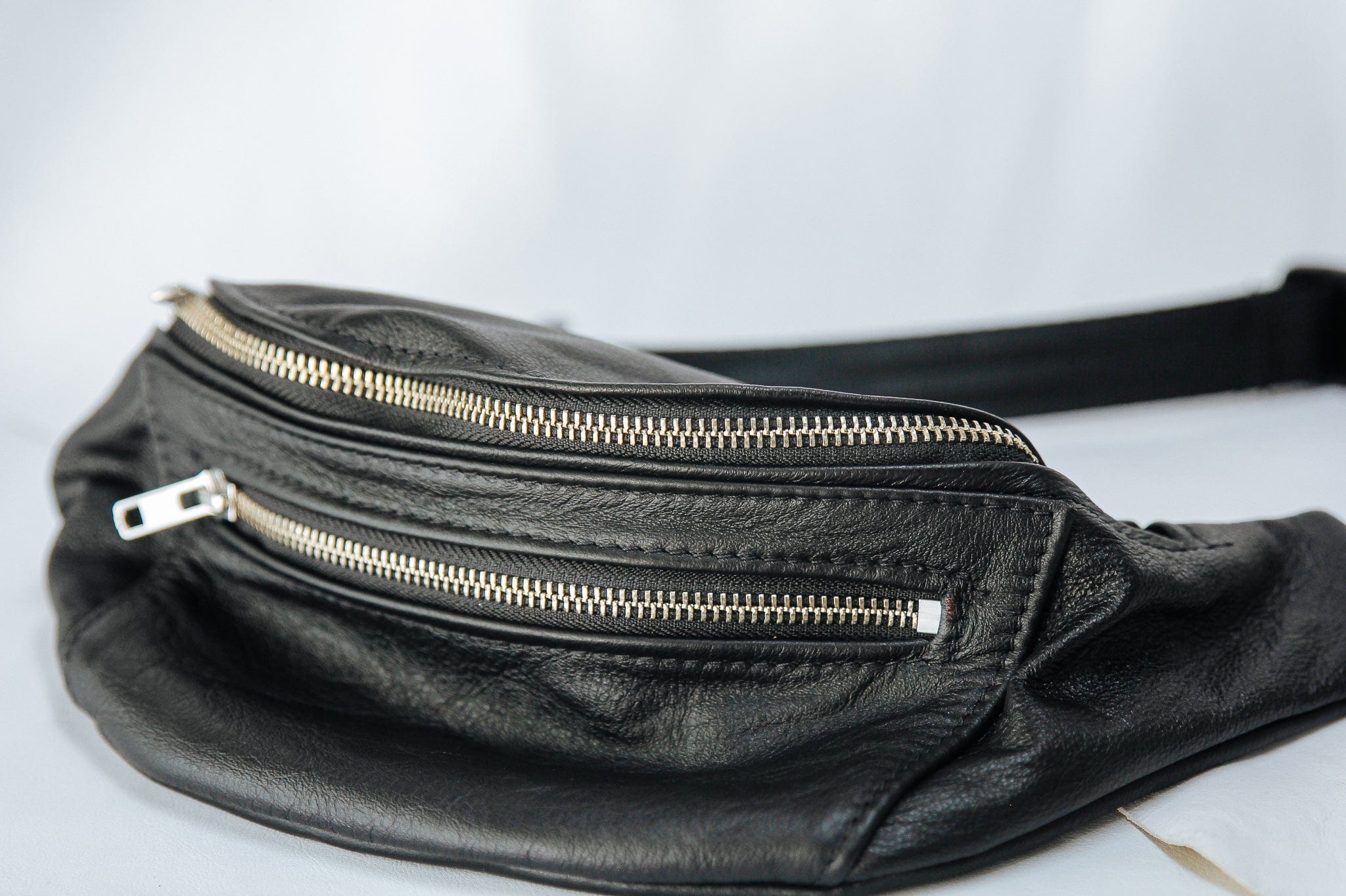Genuine leather bum 2025 bag