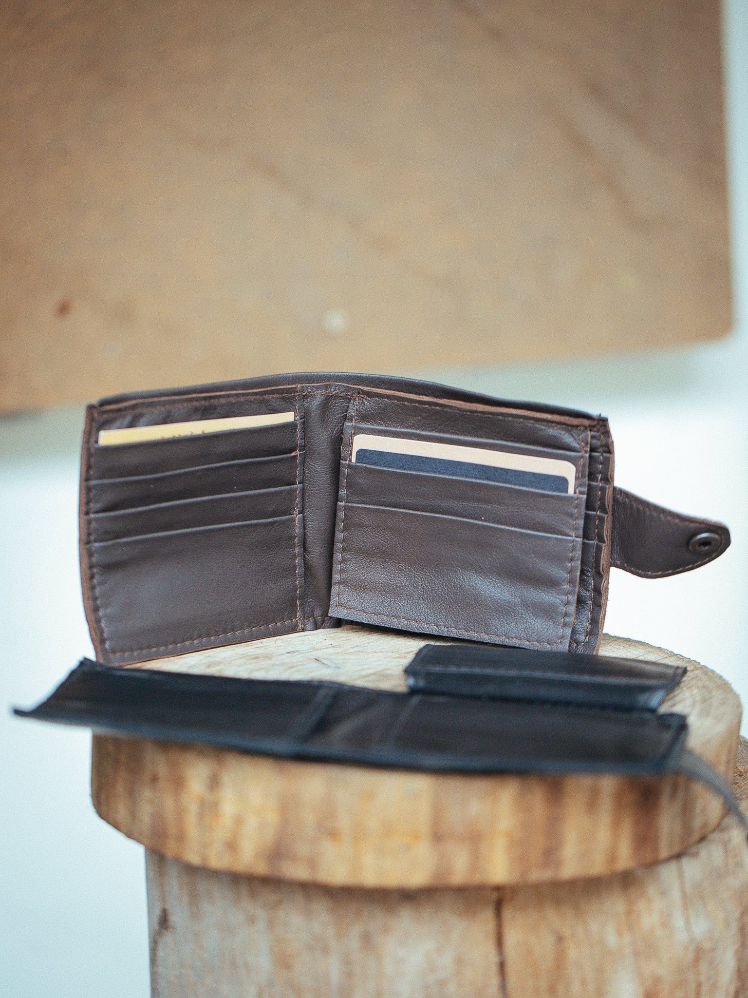 The Real McCaul Wallets Deluxe All-Card Wallet- Kangaroo Australian Made Australian Owned Leather Men's Wallet- Australian Made - Kangaroo & Cowhide