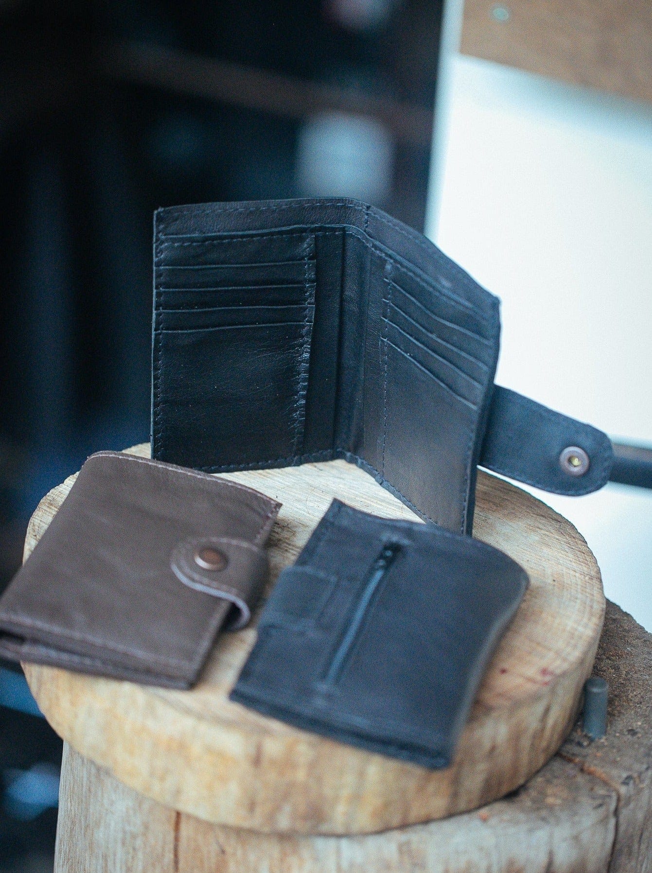 The Real McCaul Wallets The Andri Wallet - Kangaroo Australian Made Australian Owned Genuine Leather Ladies Small Wallet- Made In Australia with Kangaroo and Cowhide